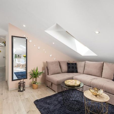 Mucho Mas Apartment Rijeka Ngoại thất bức ảnh