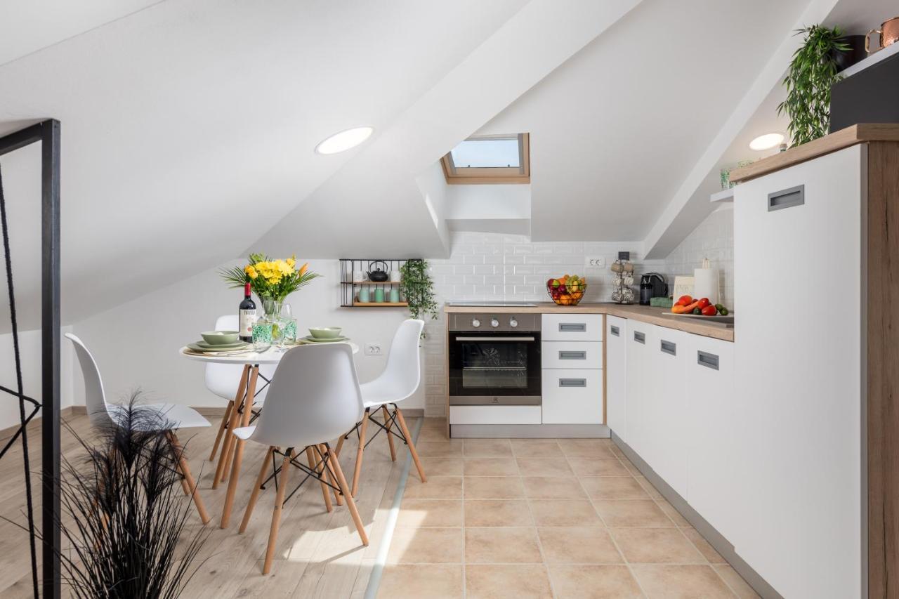 Mucho Mas Apartment Rijeka Ngoại thất bức ảnh
